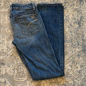 Joe’s jeans